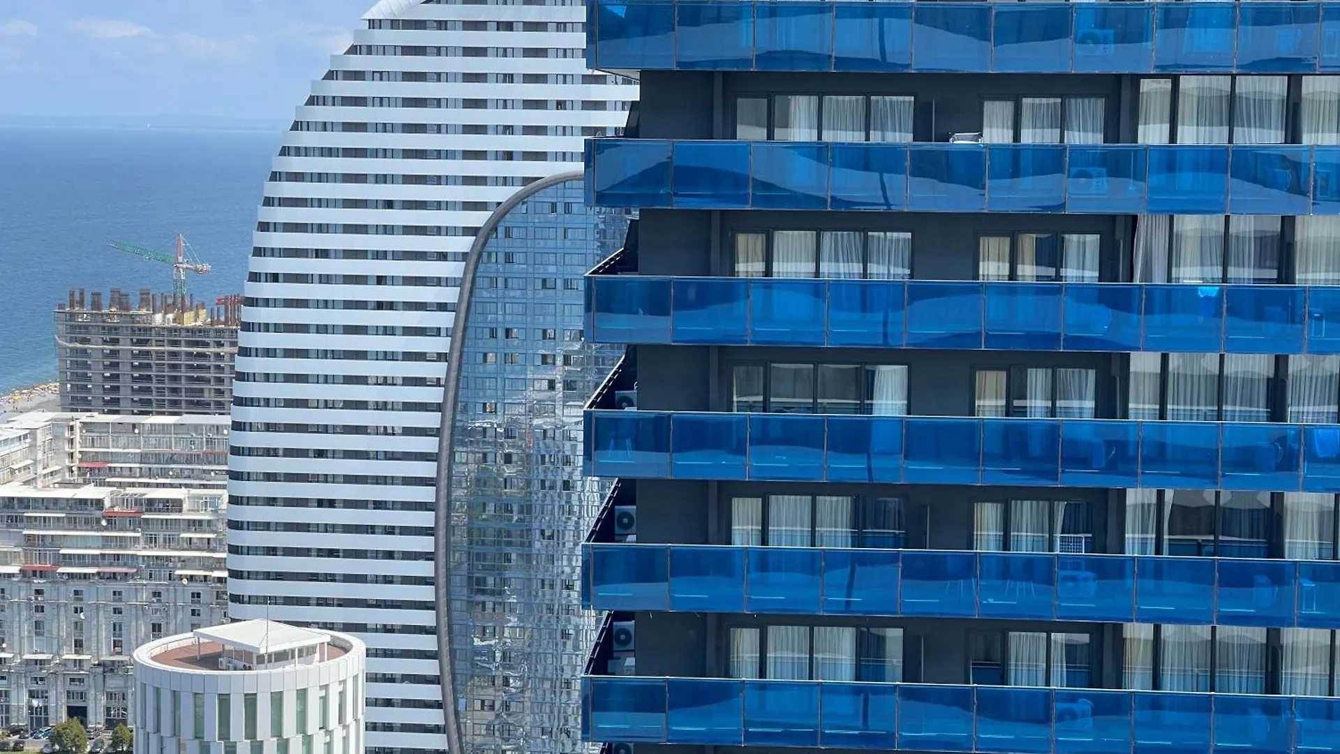 Апарт-отель Batumi Orbi City Sea View